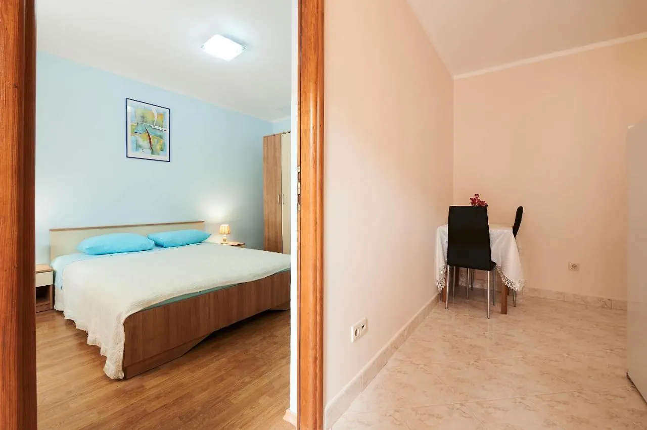 Cutan Apartment Trogir Croatia