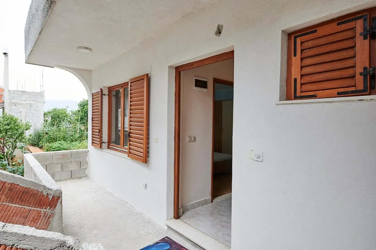 Cutan Apartment Trogir Croatia