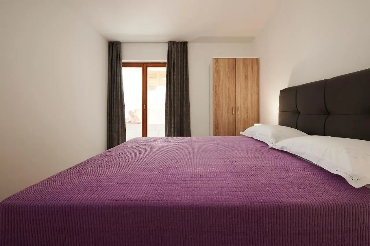 Cutan Apartment Trogir