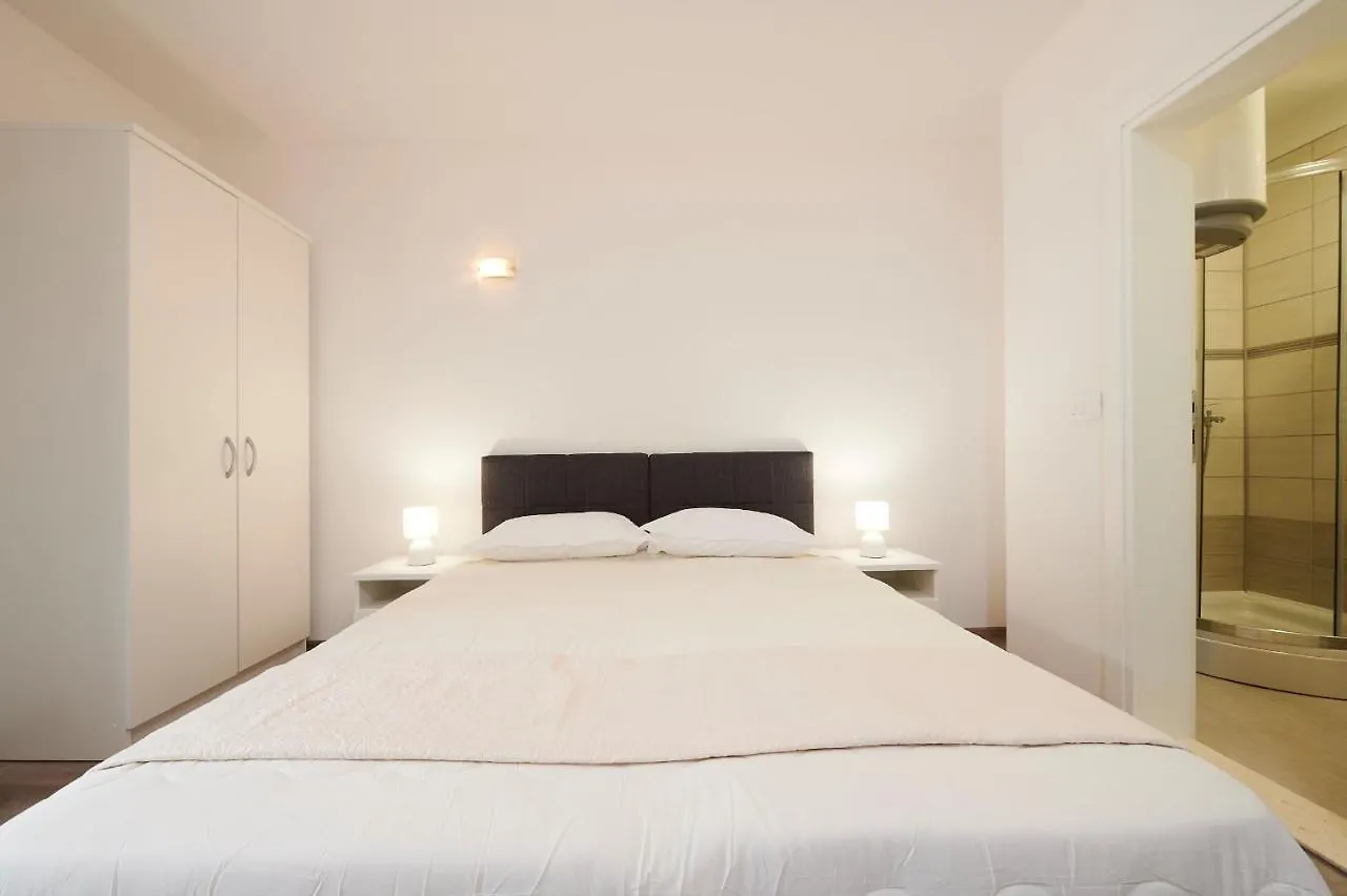 Cutan Apartment Trogir