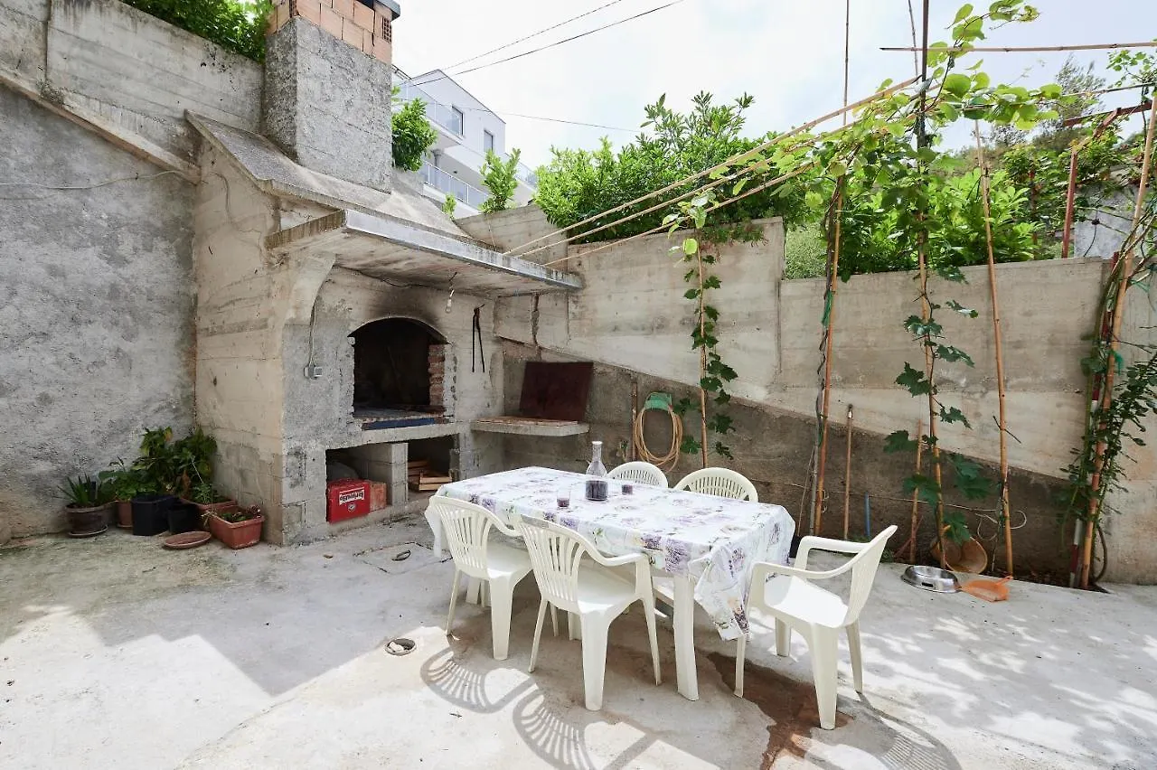 Apartmán Cutan Trogir 0*,