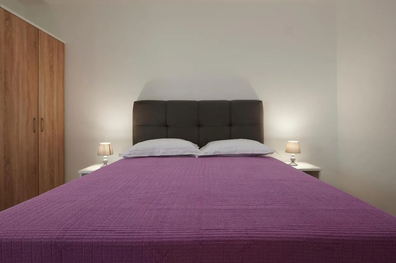 Cutan Apartment Trogir